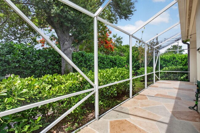 Building Photo - 7087 NW 78th Pl