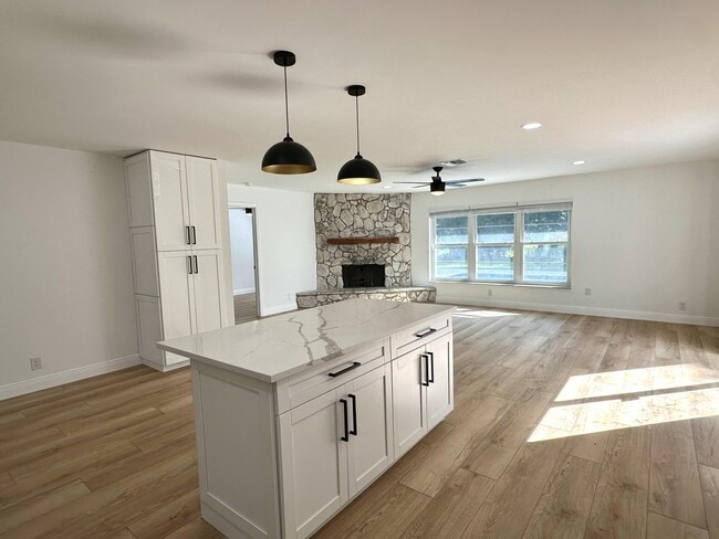 Building Photo - 127 Cordoba Cir