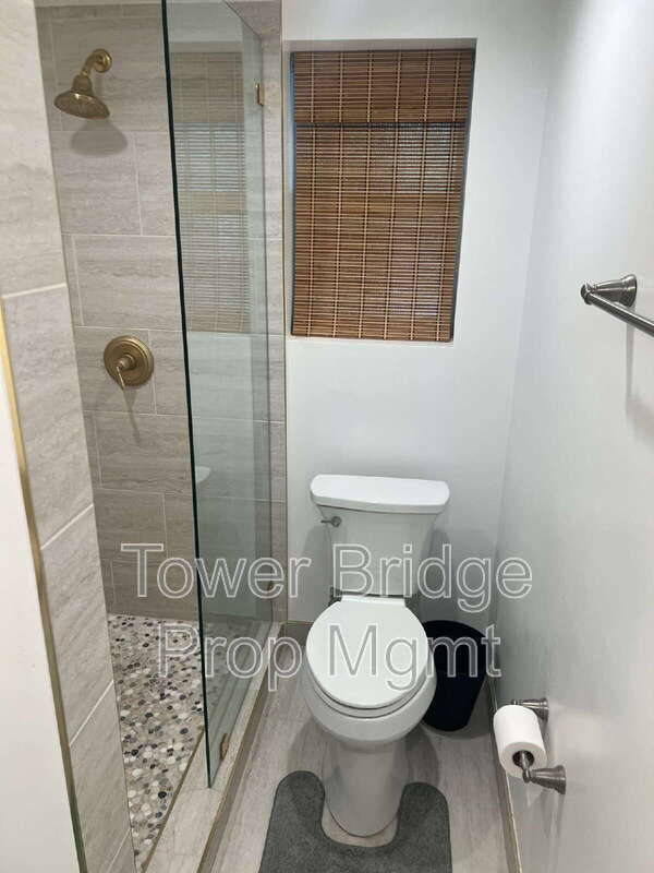 Building Photo - 3154 53rd St