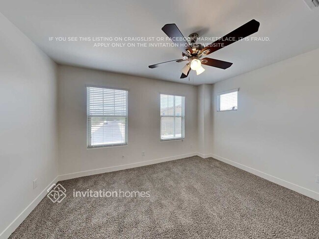 Building Photo - 2105 N 211th Dr