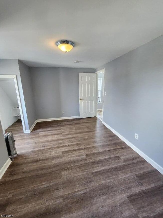 Building Photo - 10 Westcott St