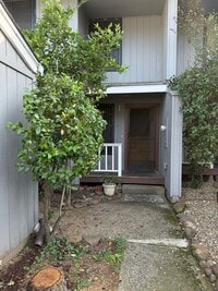 Building Photo - Jackson Townhome