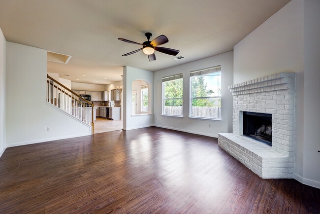 Building Photo - 804 Windsor Hill Dr