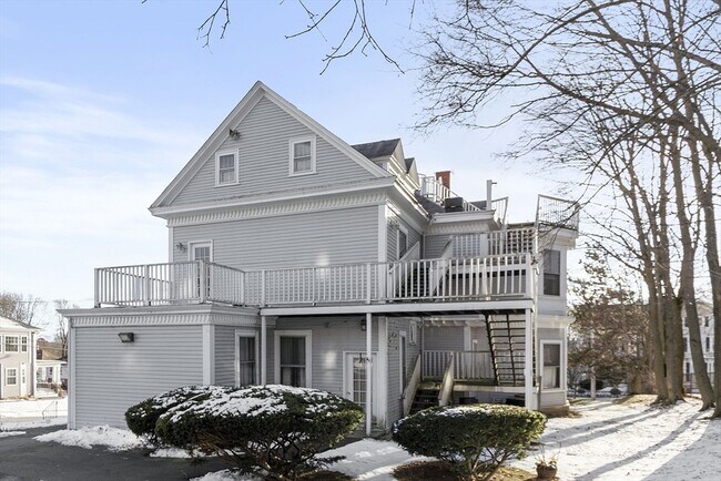 Building Photo - 150 Summer St