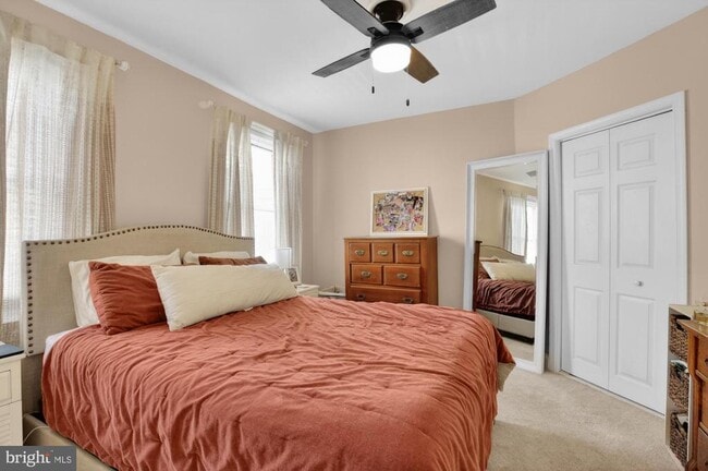 Building Photo - 2440 E Gordon St