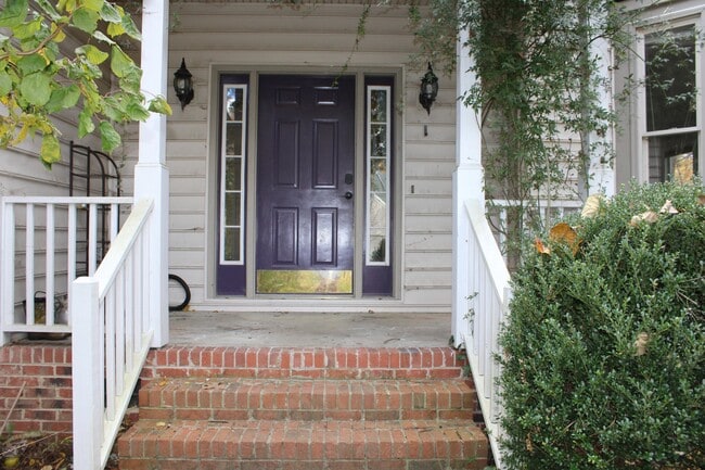 Primary Photo - 112 Wenonah Way