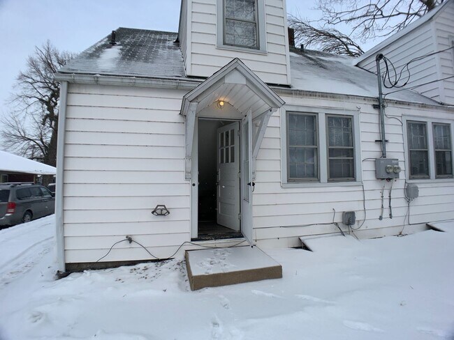 Primary Photo - 508 Broadway