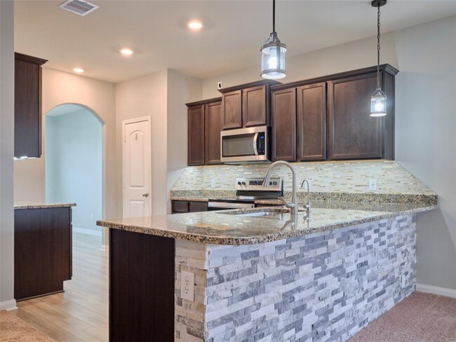Building Photo - 8019 Vacek Meadows Loop