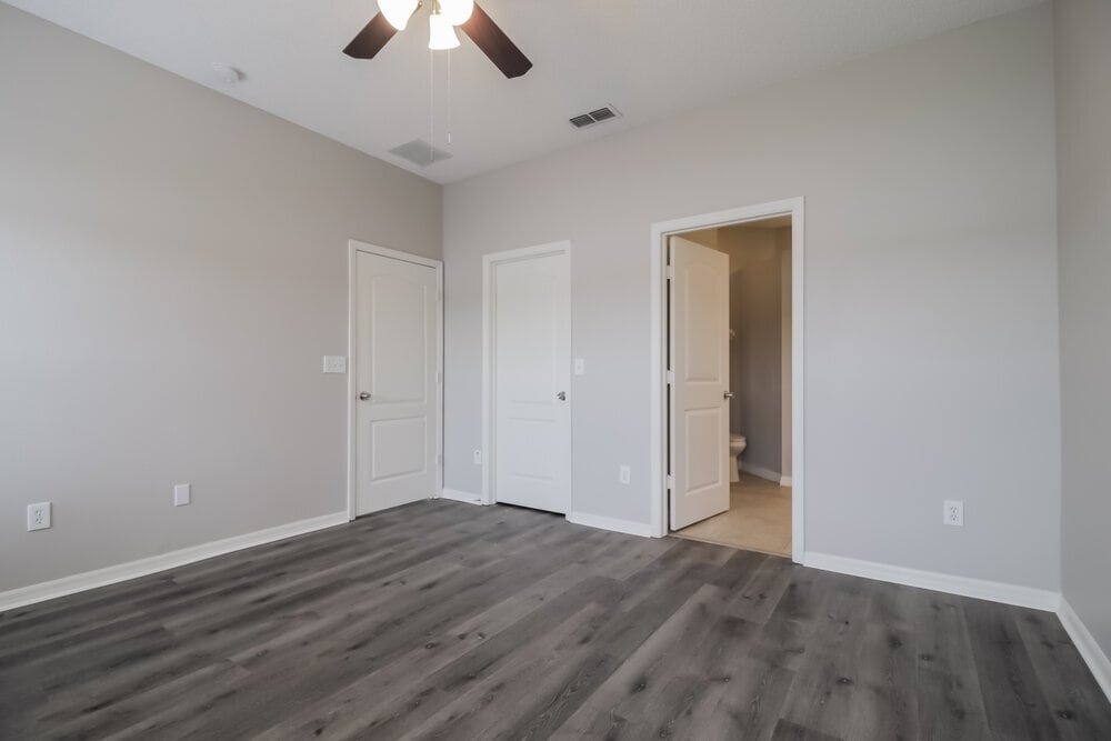 Building Photo - 4244 Waterside Pointe Cir