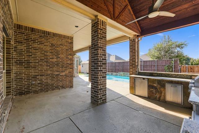 Building Photo - 1329 Bateman Ln