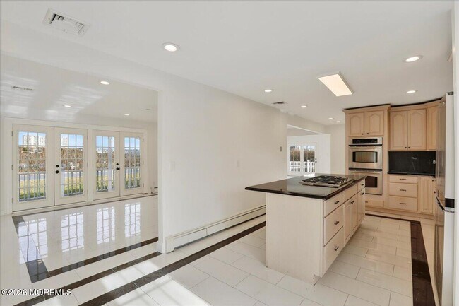 Building Photo - 8 Pullman Ave