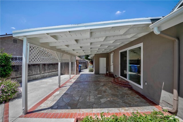 Building Photo - 2301 W Cajon Dr
