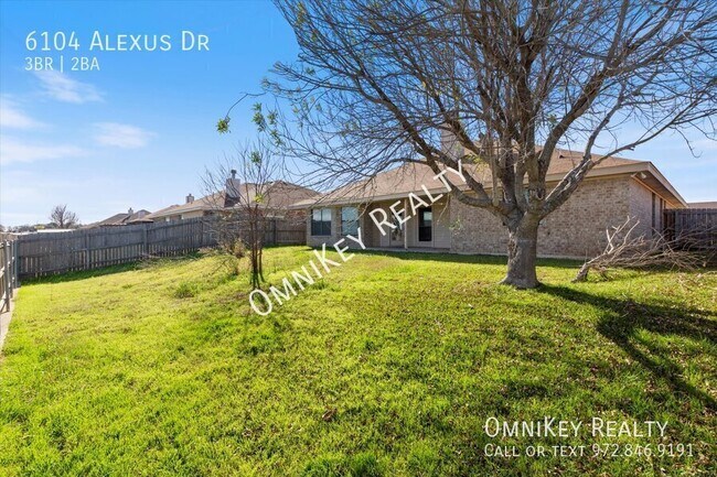 Building Photo - 6104 Alexus Dr