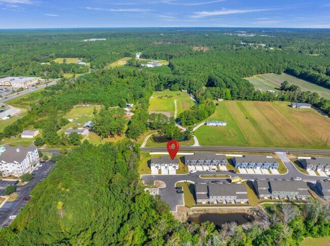 Building Photo - 121 S Grassland Rd
