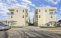 Building Photo - 6056 Craner Ave