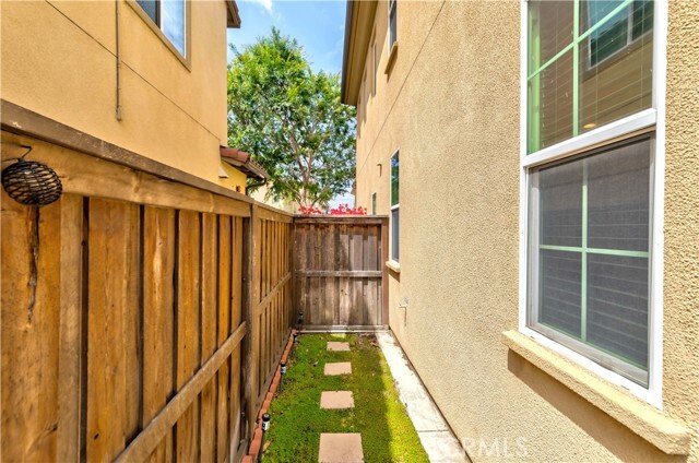 Building Photo - 10552 Sausalito Ct