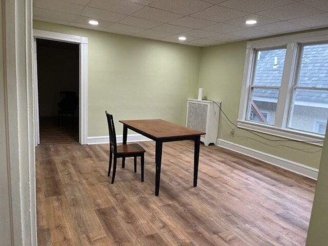 Building Photo - 416 N Webster Ave