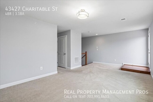 Building Photo - 43427 Charitable St