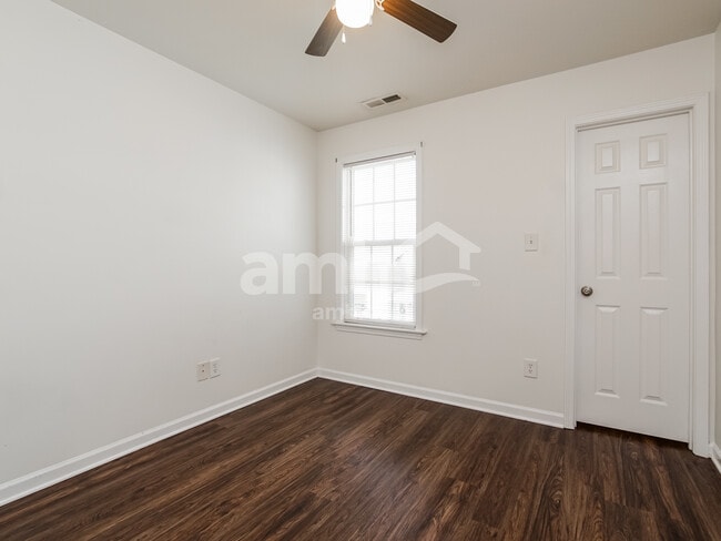 Building Photo - 309 Whitehall Ct