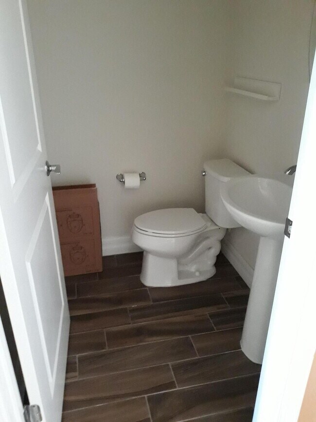 Building Photo - 4582 San Fratello Cir
