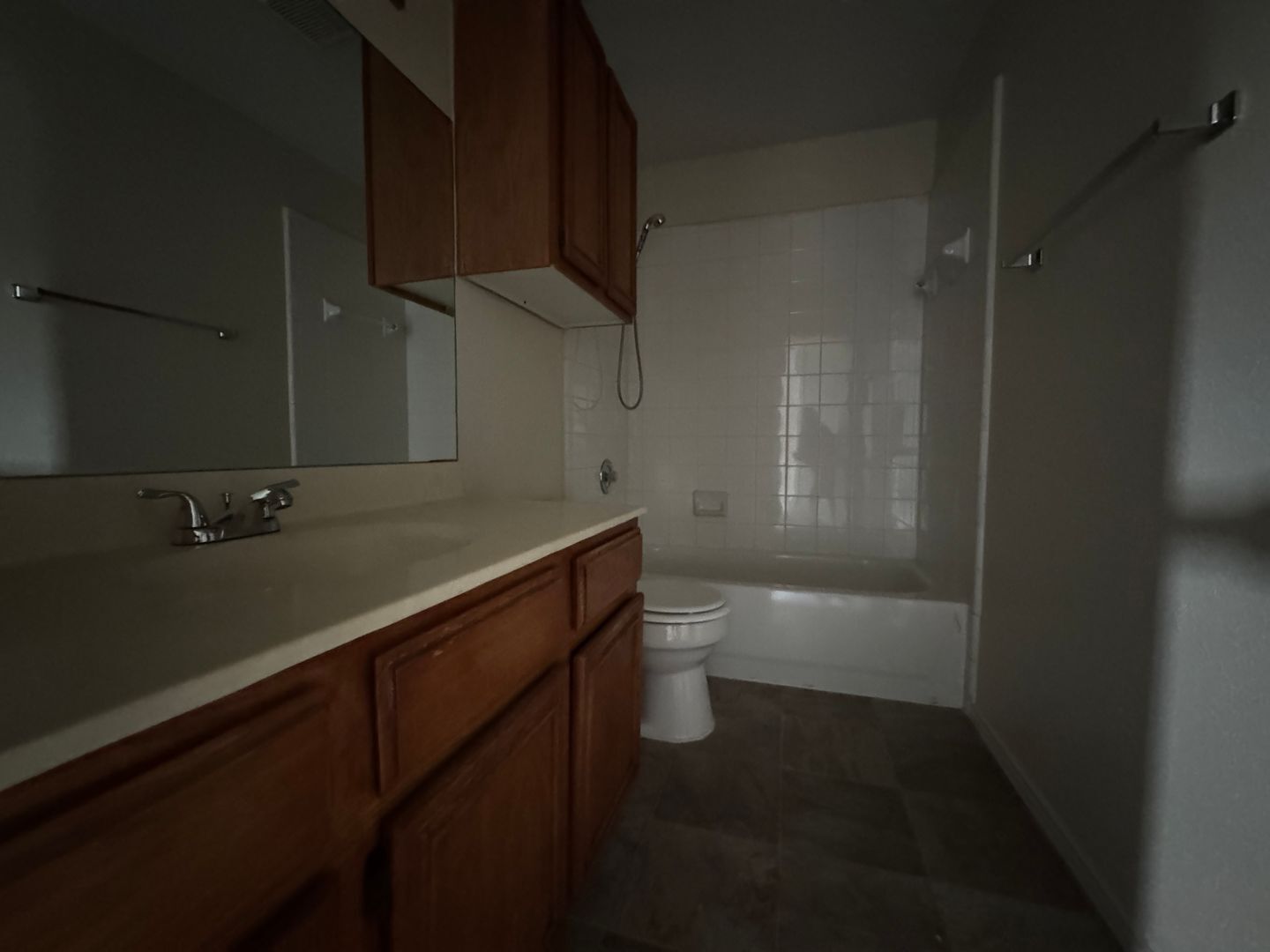 Building Photo - 1706 Benttree Dr