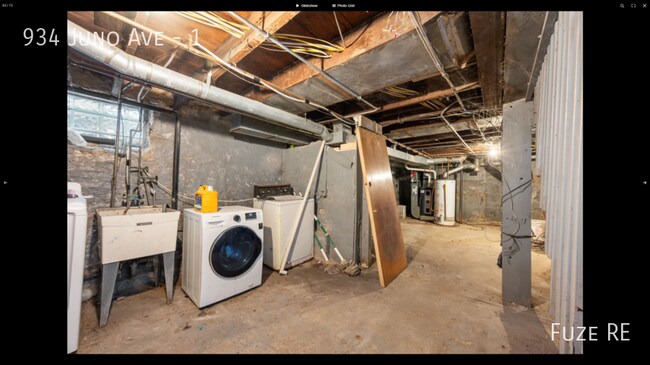 Building Photo - 934 Juno Ave