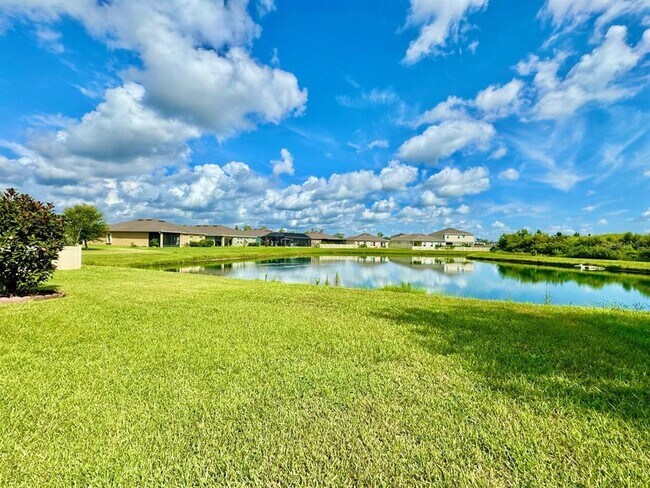 Building Photo - 18625 Hunters Meadow Walk