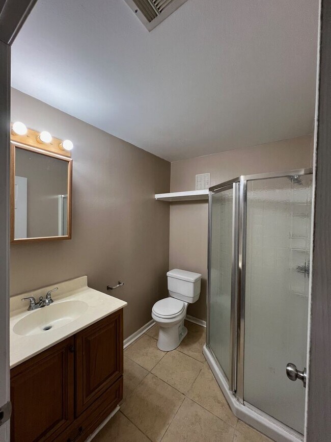 Building Photo - 34399 Buck Carroll Rd