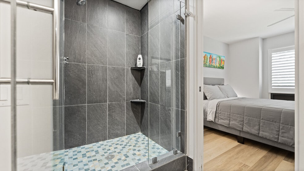 Building Photo - 50 Puu Anoano St