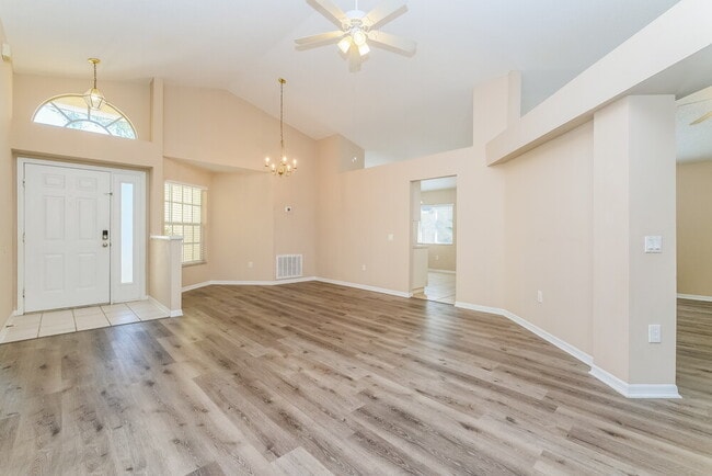 Building Photo - 28246 Tall Grass Dr