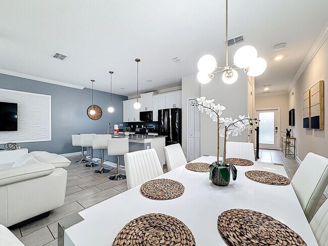 Building Photo - 1248 Challenge Dr