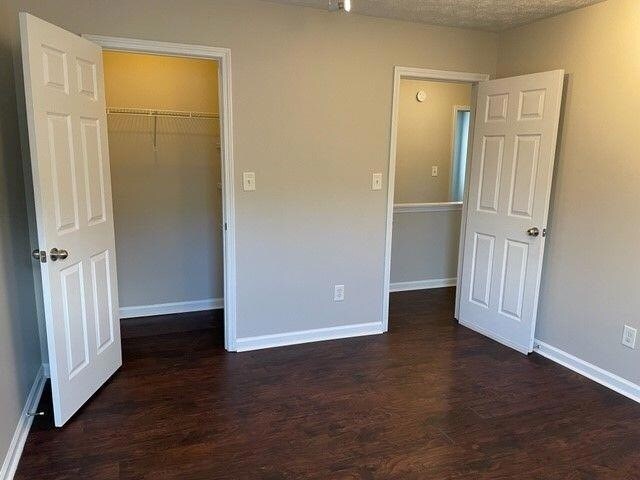 Building Photo - 2545 Avery Park Cir