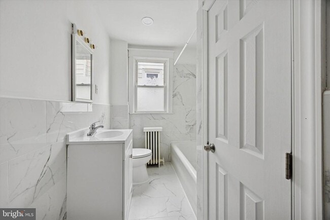 Building Photo - 25 N Pennock Ave