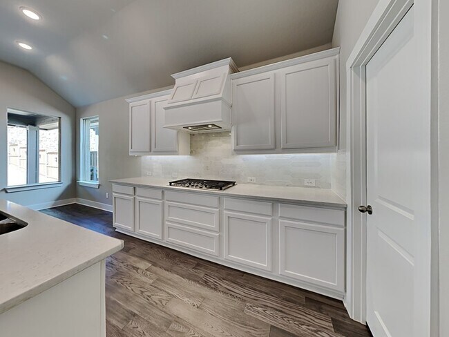 Building Photo - 5716 Labelle Trail