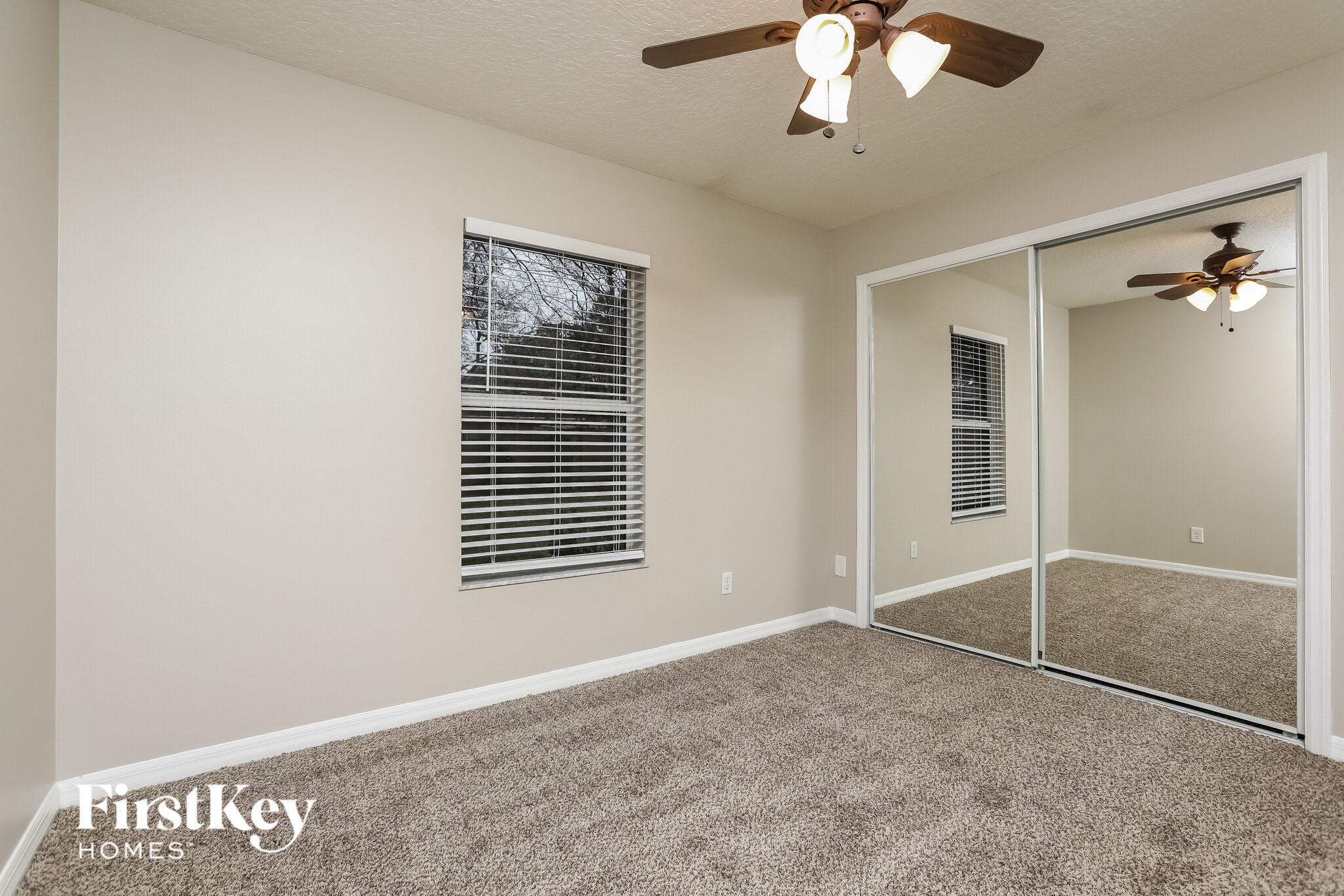 Building Photo - 2007 Juniper Dr