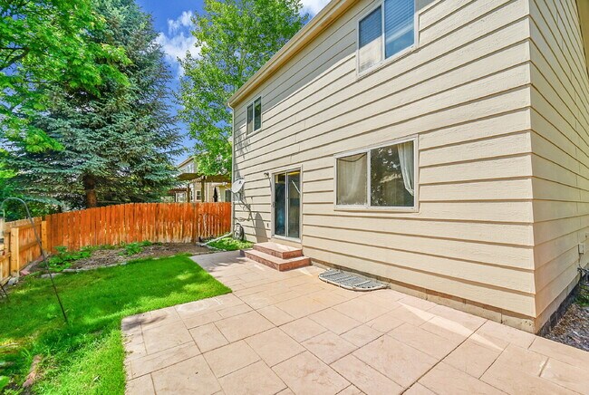 Building Photo - $3,495.00 - 5 Beds, 3.5 Baths, Single Fami...