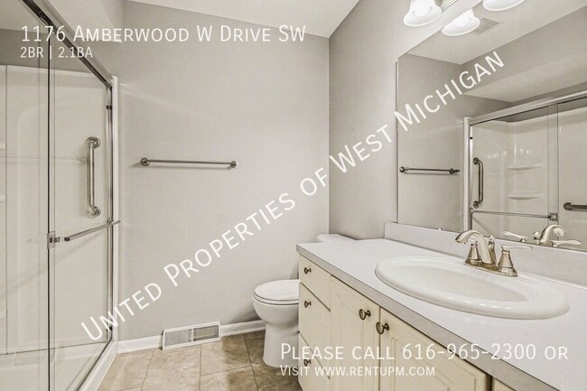 Building Photo - 1176 Amberwood W Dr SW