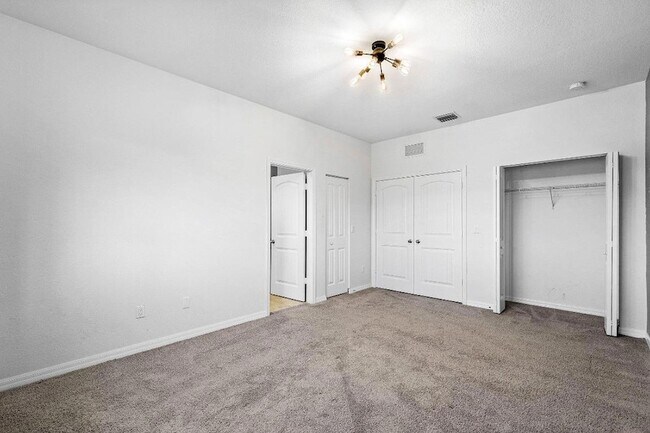 Building Photo - 1198 Paisley Ct