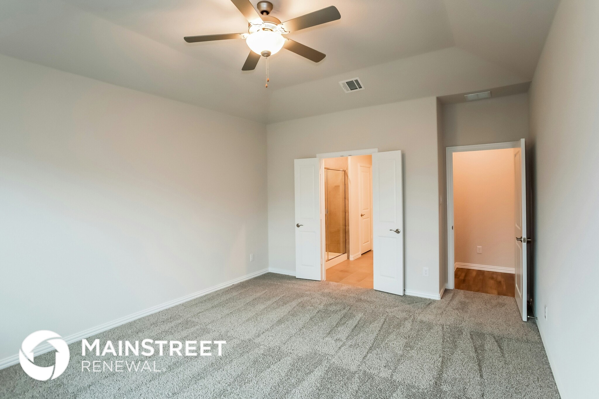 Building Photo - 2116 Bellatrix Dr