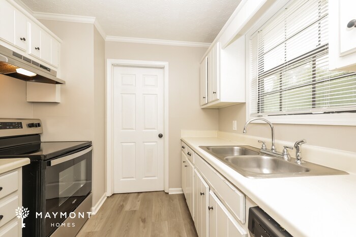 Building Photo - 164 Cedarwood Ct