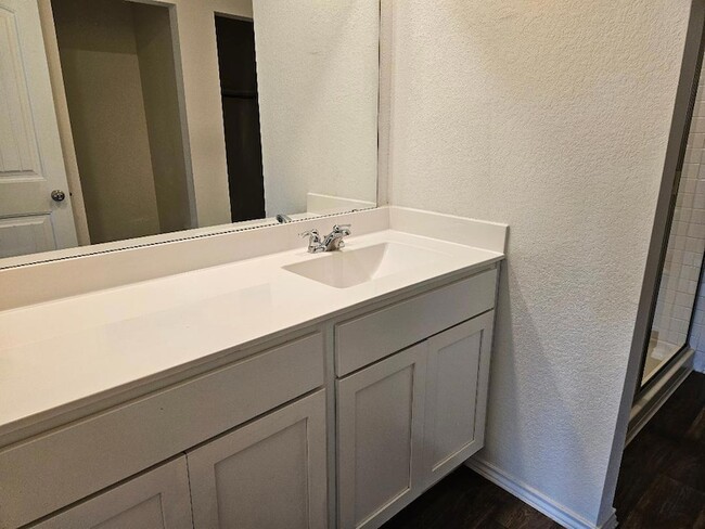 Building Photo - 19405 Bear Grass Dr