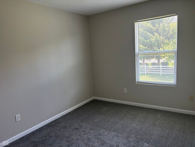 Building Photo - 8151 Firefly Way