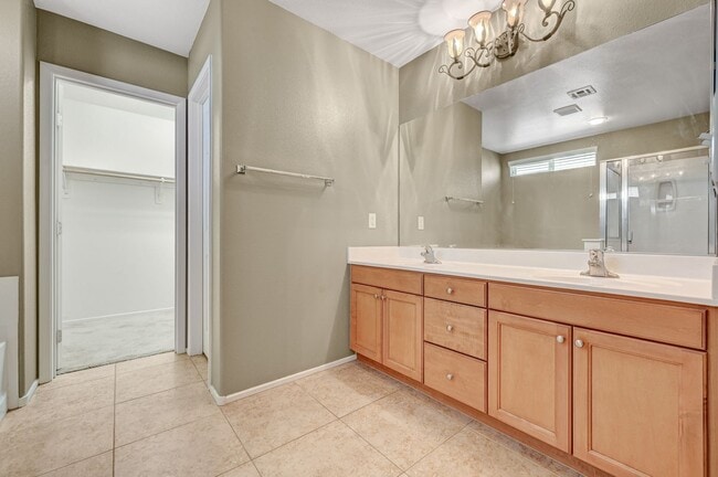 Building Photo - 4 Bedroom Near Spring Valley— Your Next Chapter Starts Here!