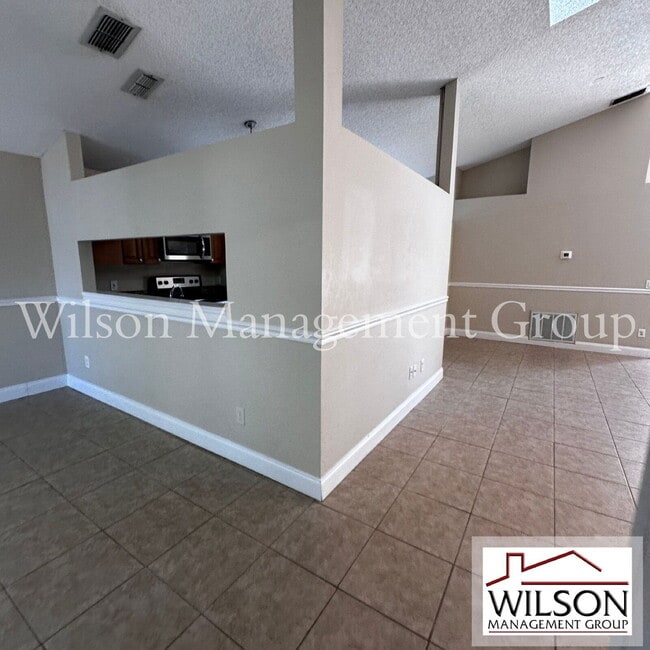 Building Photo - 2843 Crofton Way