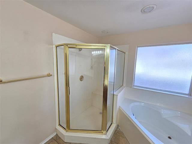 Building Photo - 2308 Welch Pl