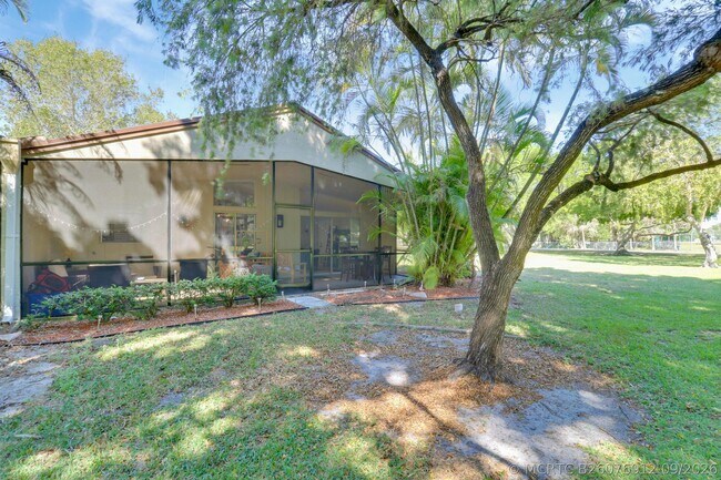 Building Photo - 22274 Misty Woods Way