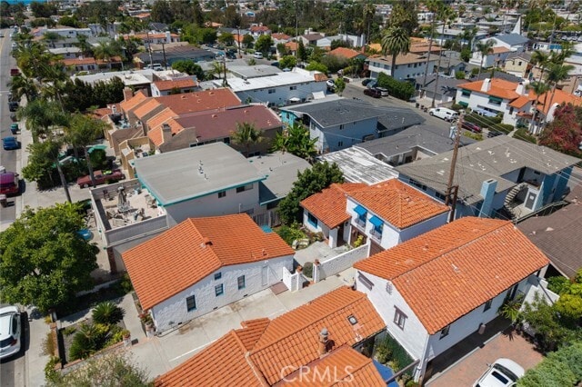 Building Photo - 140 Avenida Miramar