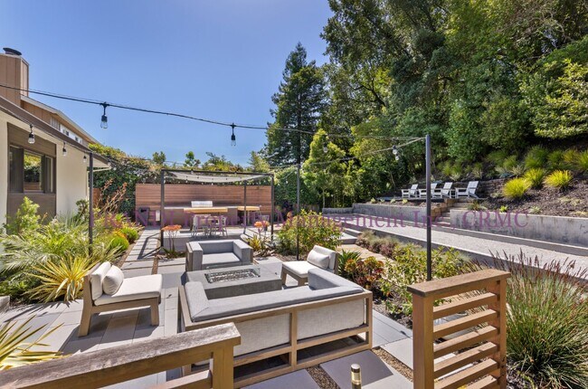 Building Photo - Modern Luxury Meets Timeless Charm in This...