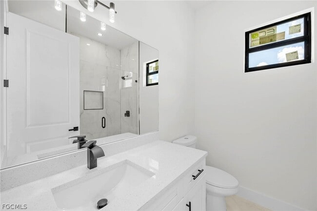 Building Photo - 760 Festival Ave