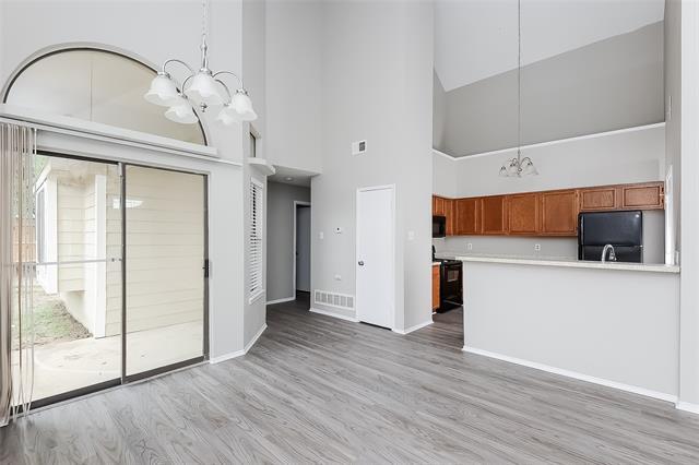 Building Photo - 2080 Palomino Trail